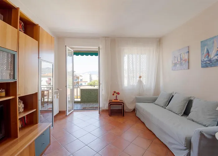 Victoria Apartment *